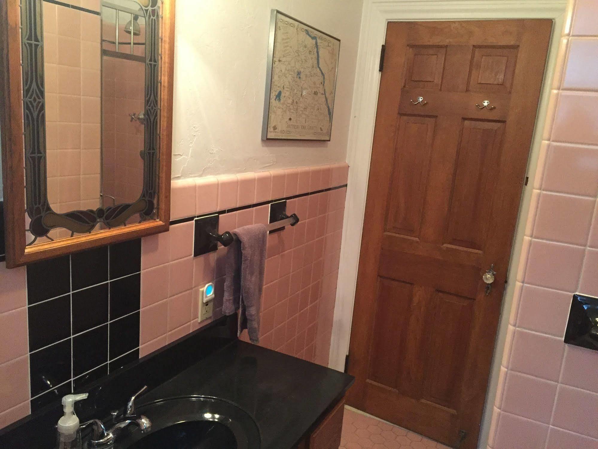 Red Lion Bed & Breakfast Bagian luar foto